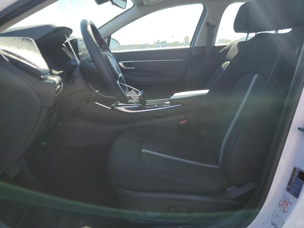 2023 Hyundai Sonata - Image 7