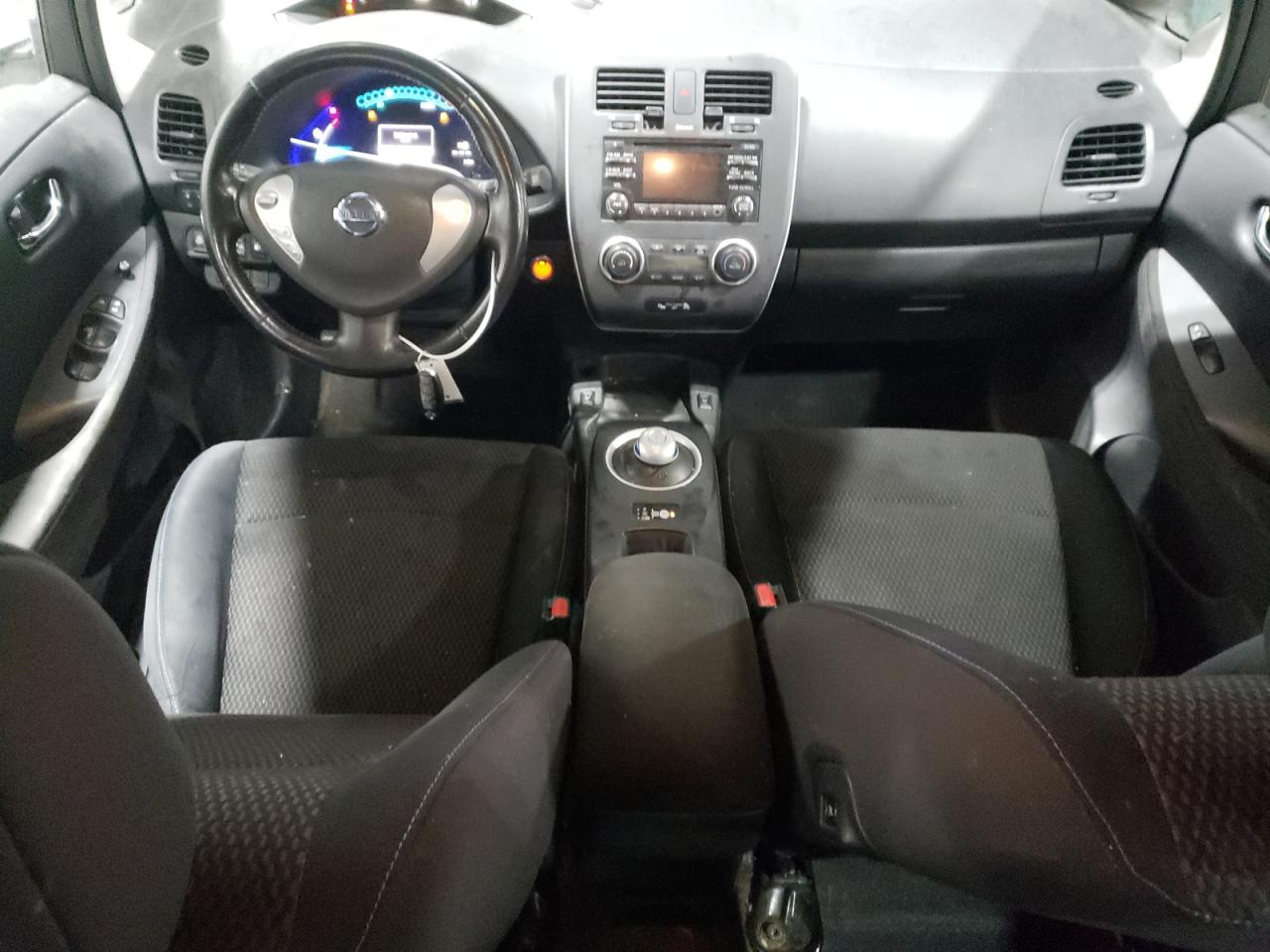 2014 Nissan Leaf - Image 8