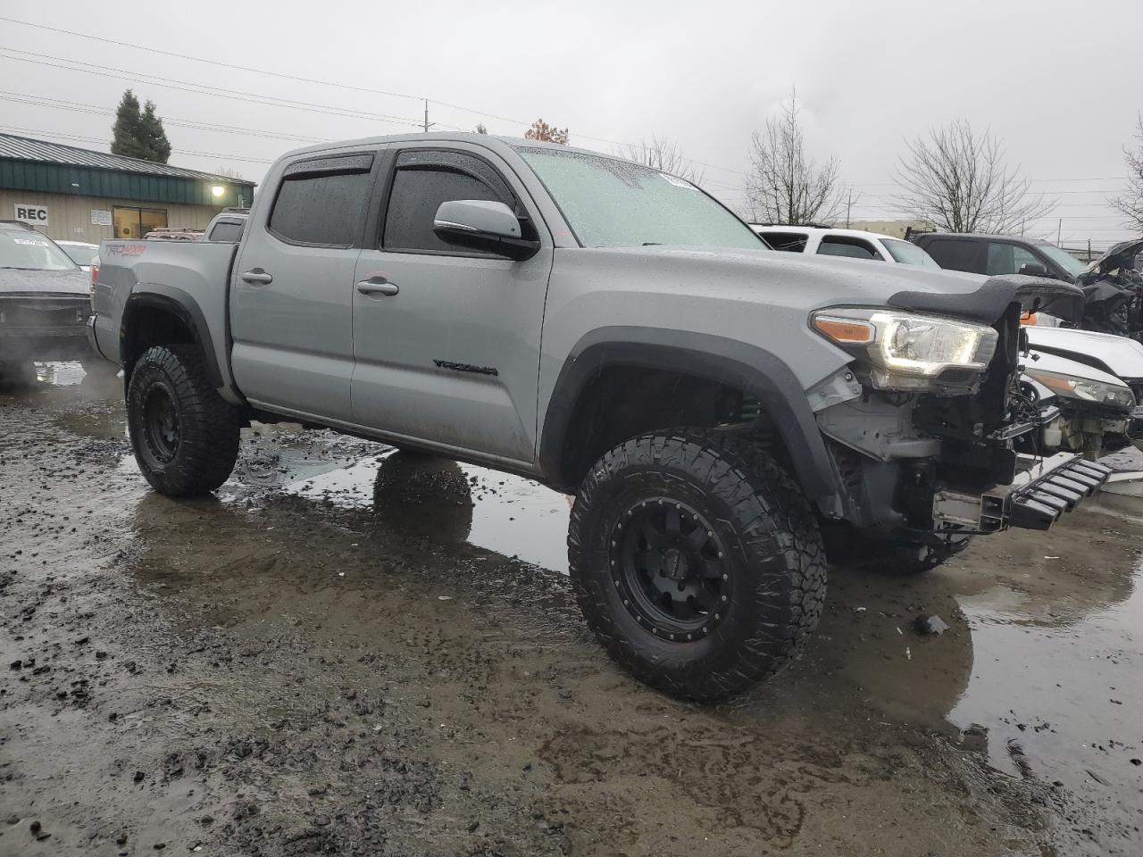 2019 Toyota Tacoma - Image 4