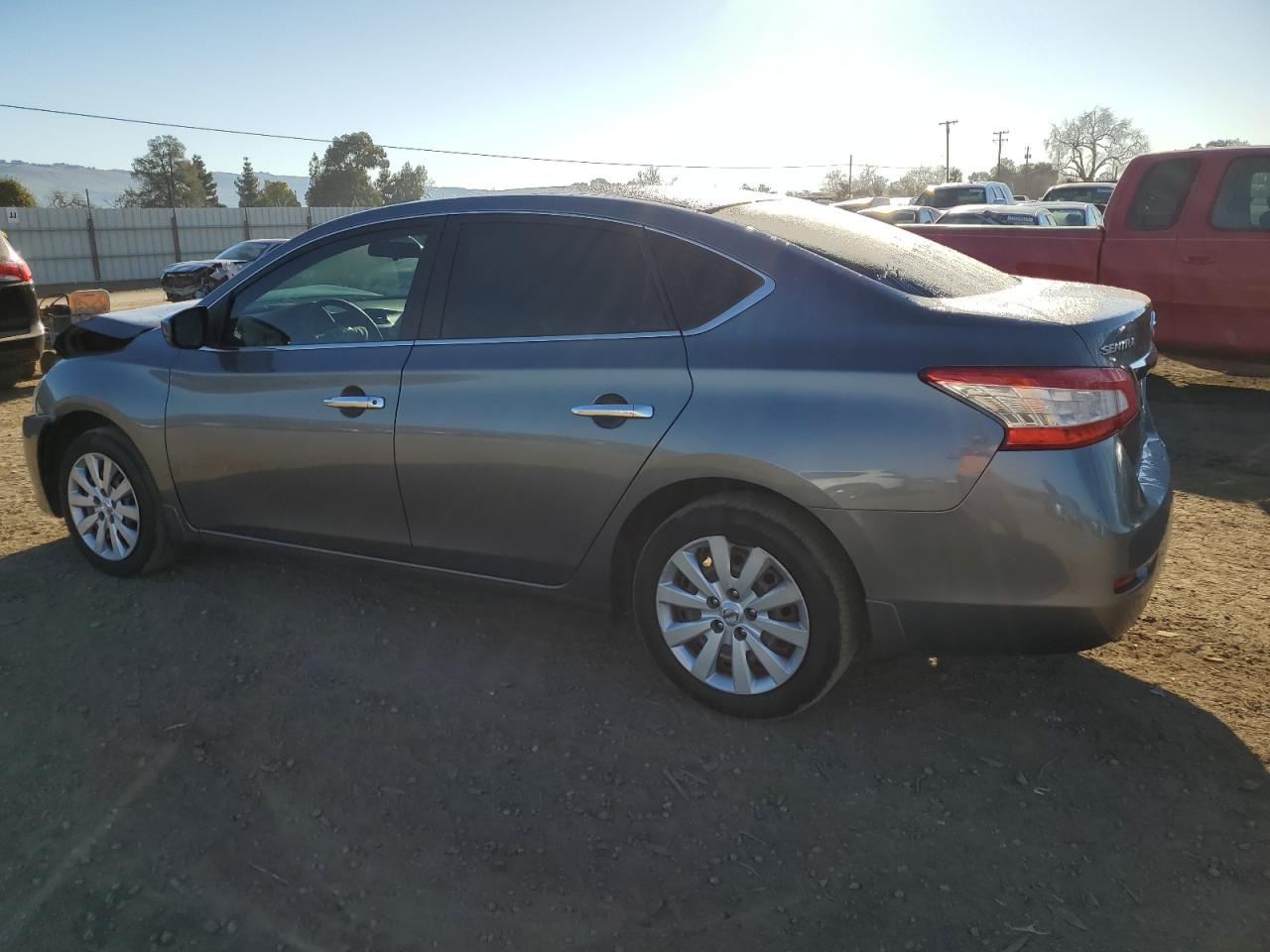 2015 Nissan Sentra - Image 2
