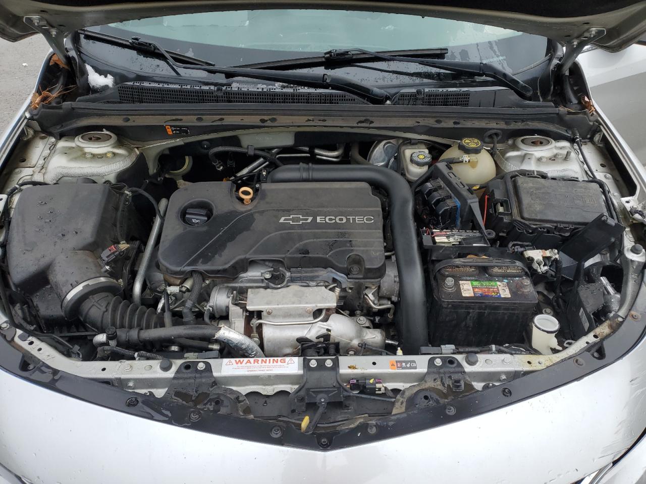 2016 Chevrolet Malibu - Image 11