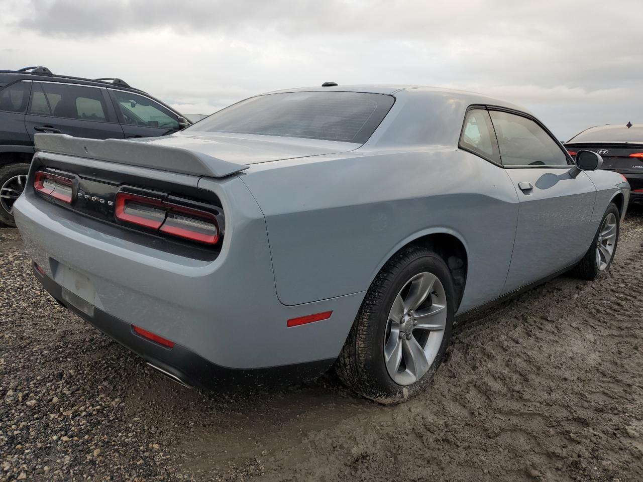 2020 Dodge Challenger - Image 3