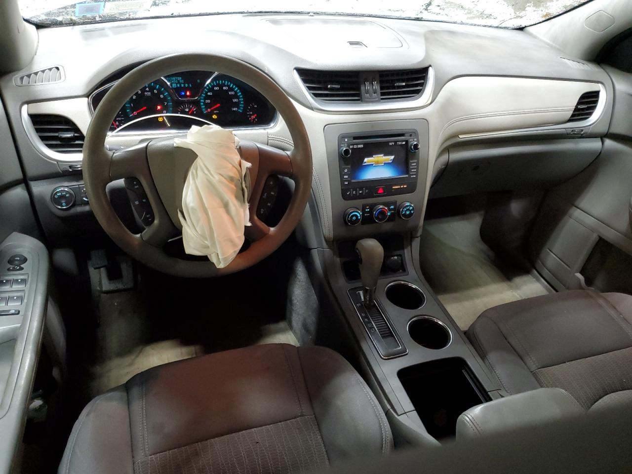2014 Chevrolet Traverse - Image 8