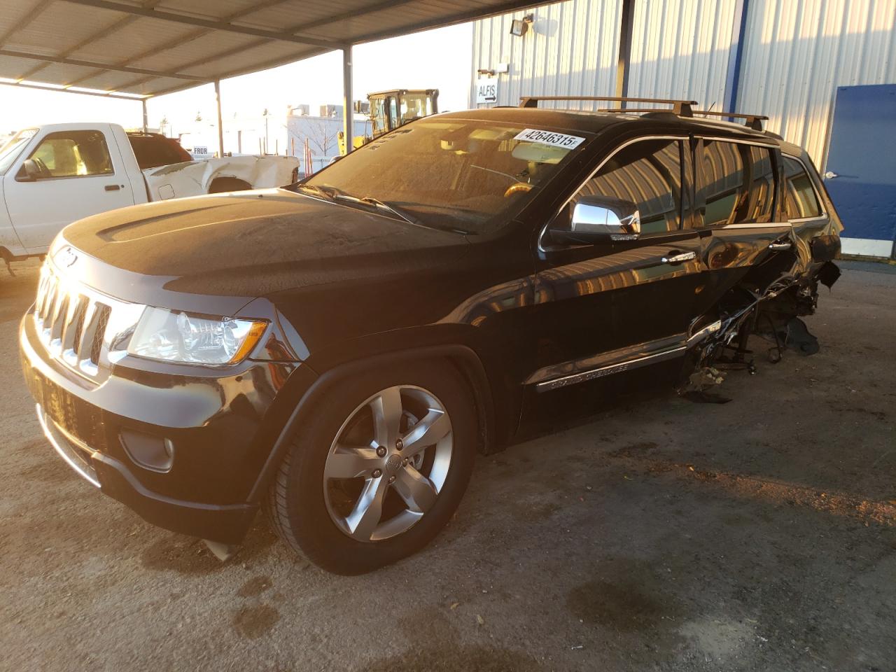 2013 Jeep Grand Cherokee - Image 1