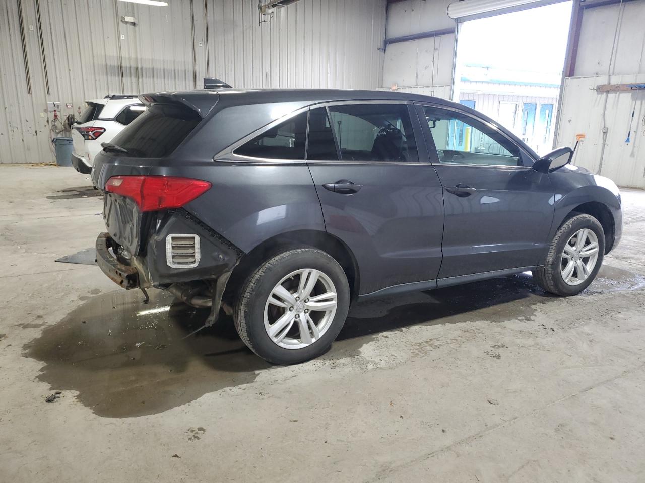 VIN 5J8TB4H34FL030382 2015 ACURA RDX no.3