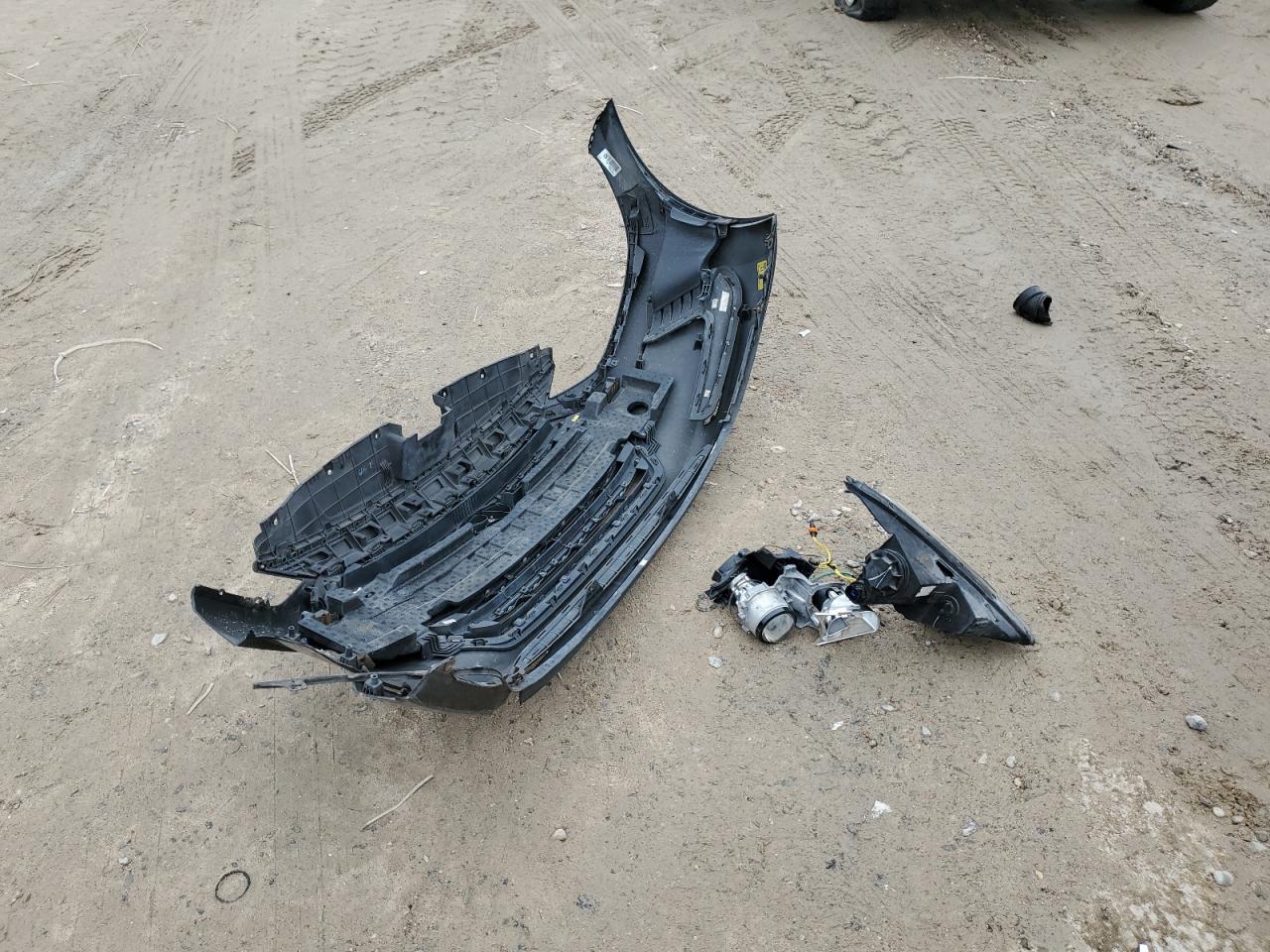 2017 Hyundai Elantra - Image 12