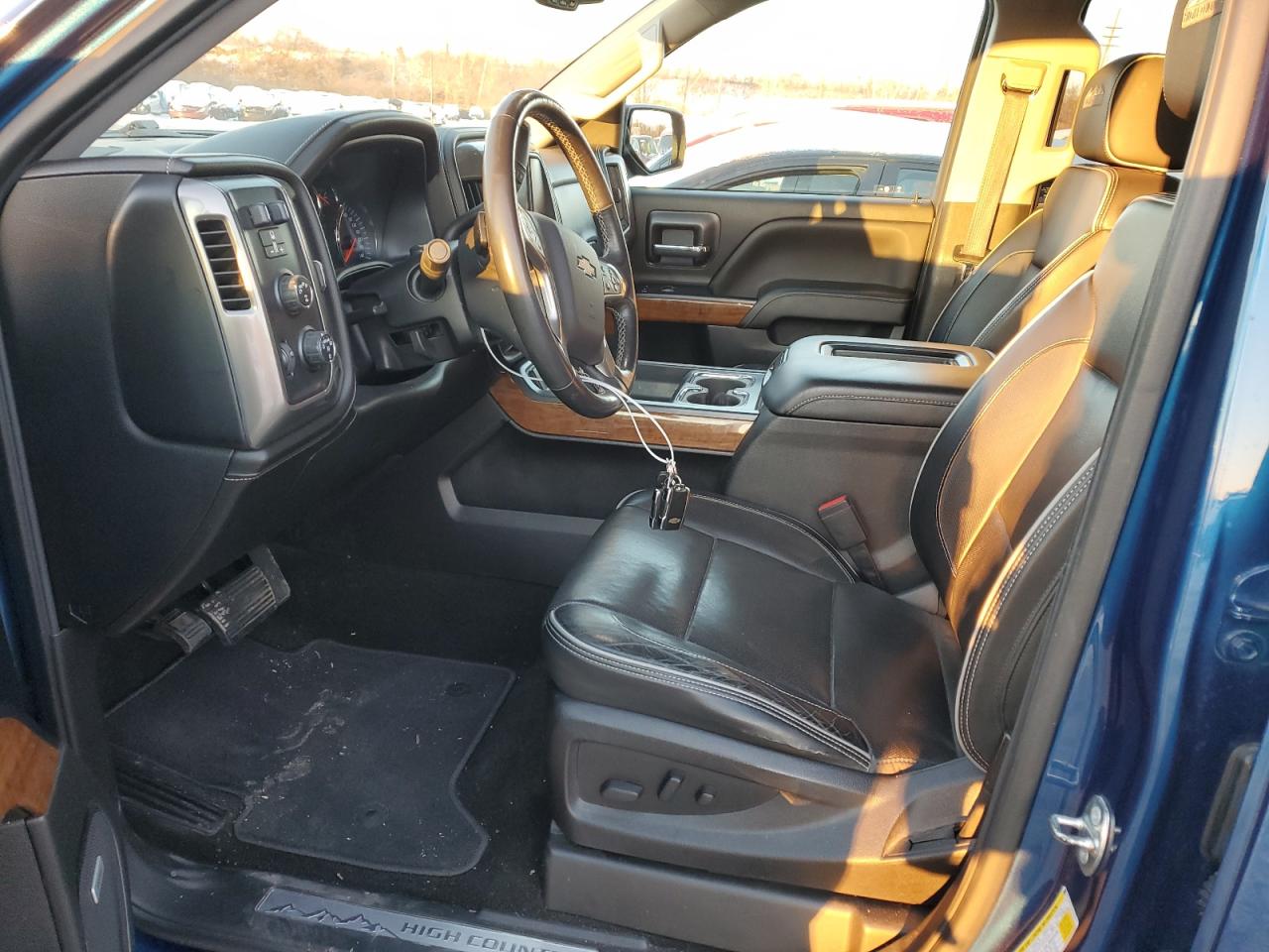 2018 Chevrolet Silverado K1500 High Country VIN: 3GCUKTEC4JG215717 Lot: 87405704