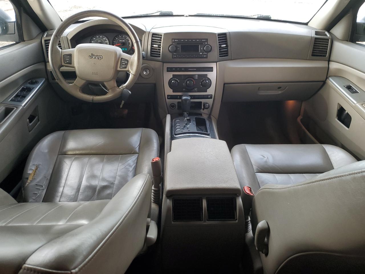 2005 Jeep Grand Cherokee - Image 8