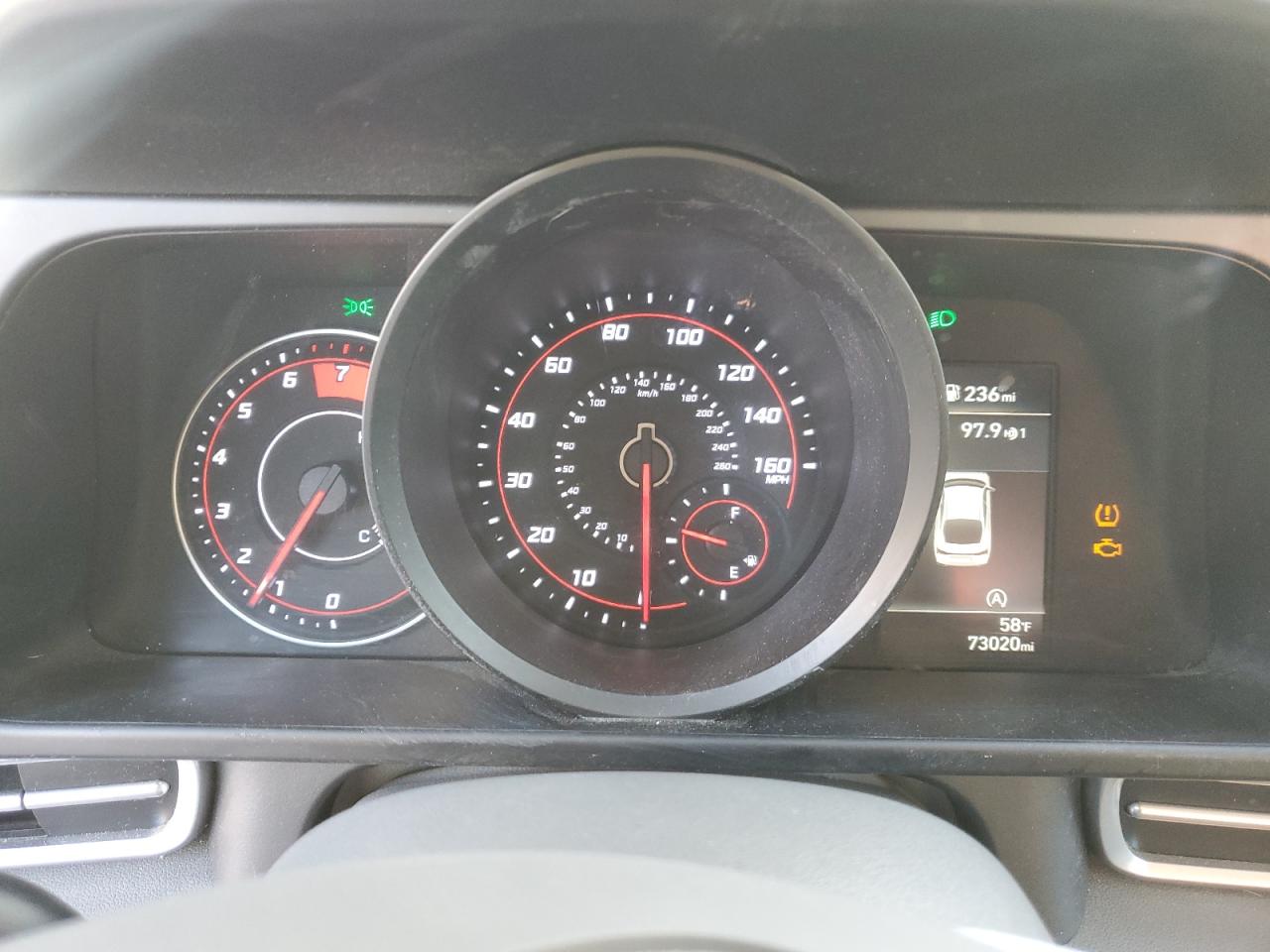 2021 Hyundai Elantra - Image 9