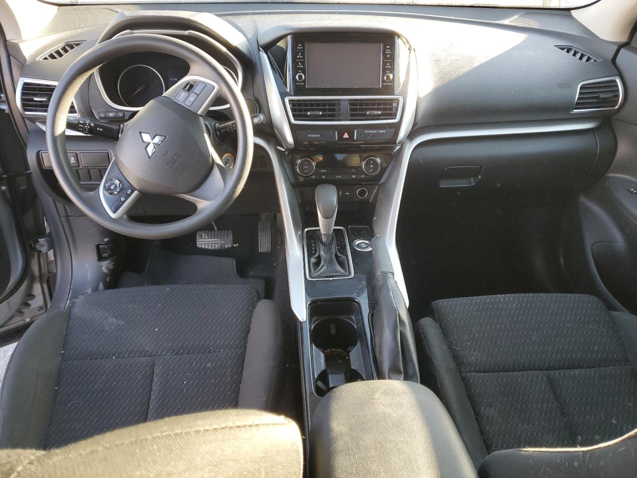 2020 Mitsubishi Eclipse - Image 8