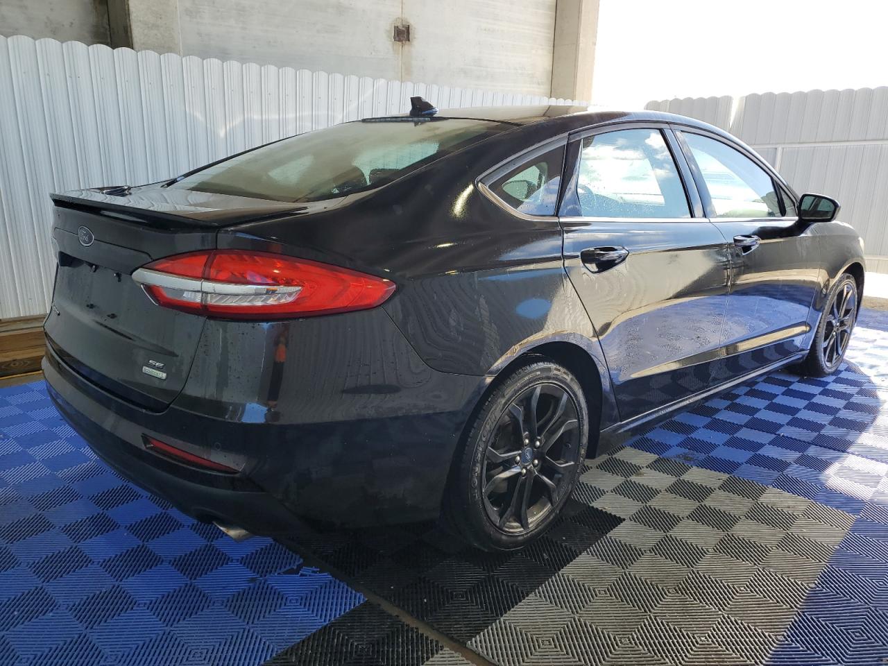2020 Ford Fusion - Image 3