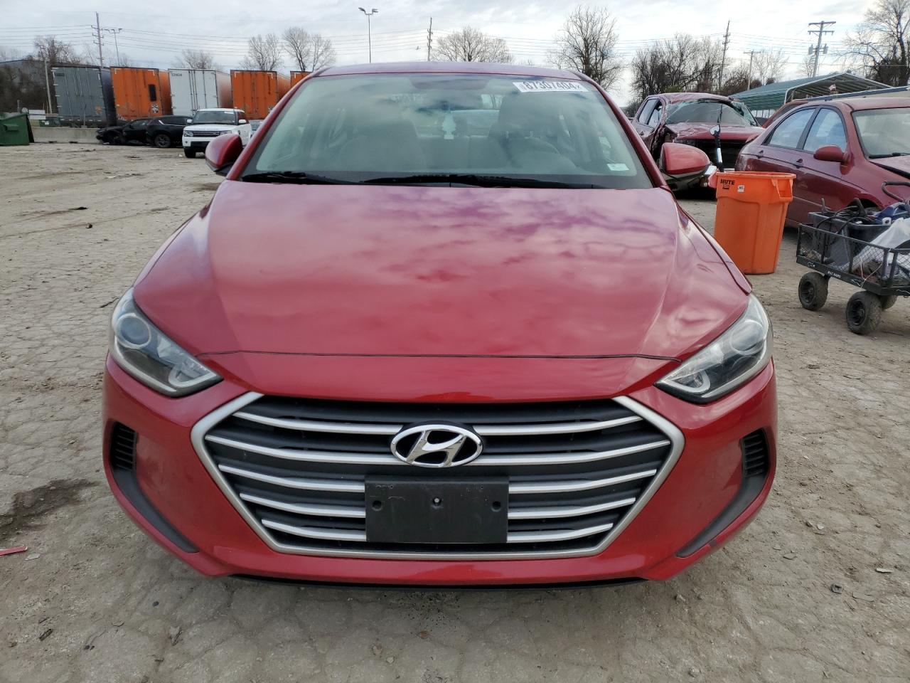 2018 Hyundai Elantra - Image 5