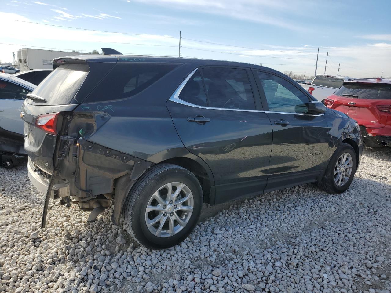 2021 Chevrolet Equinox - Image 3