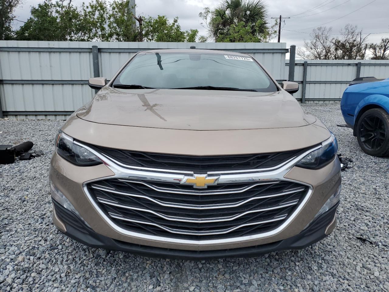 2019 Chevrolet Malibu - Image 5