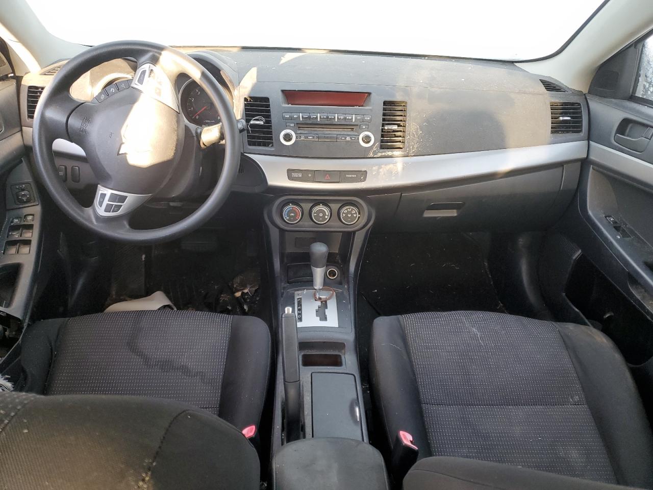 2010 Mitsubishi Lancer - Image 8