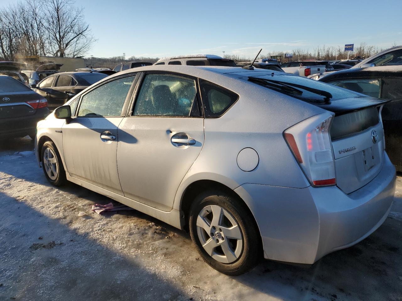 2010 Toyota Prius - Image 2