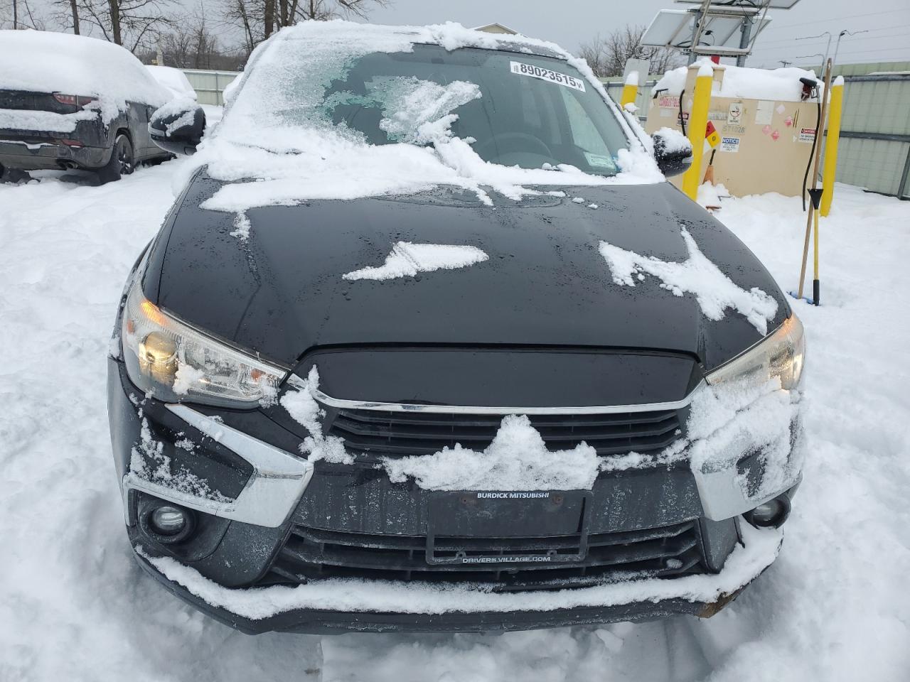 2017 Mitsubishi Outlander - Image 5