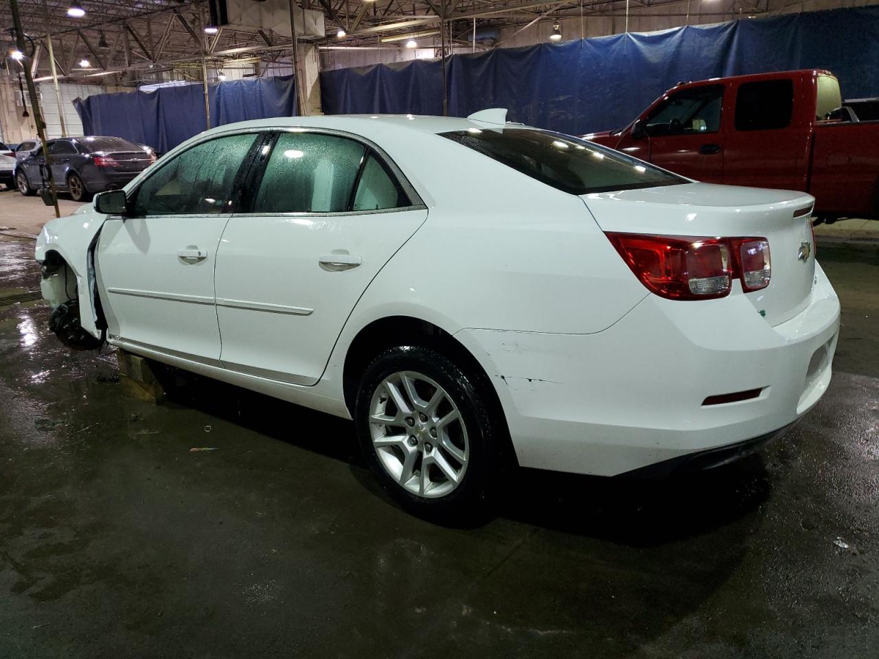 2015 Chevrolet Malibu - Image 2