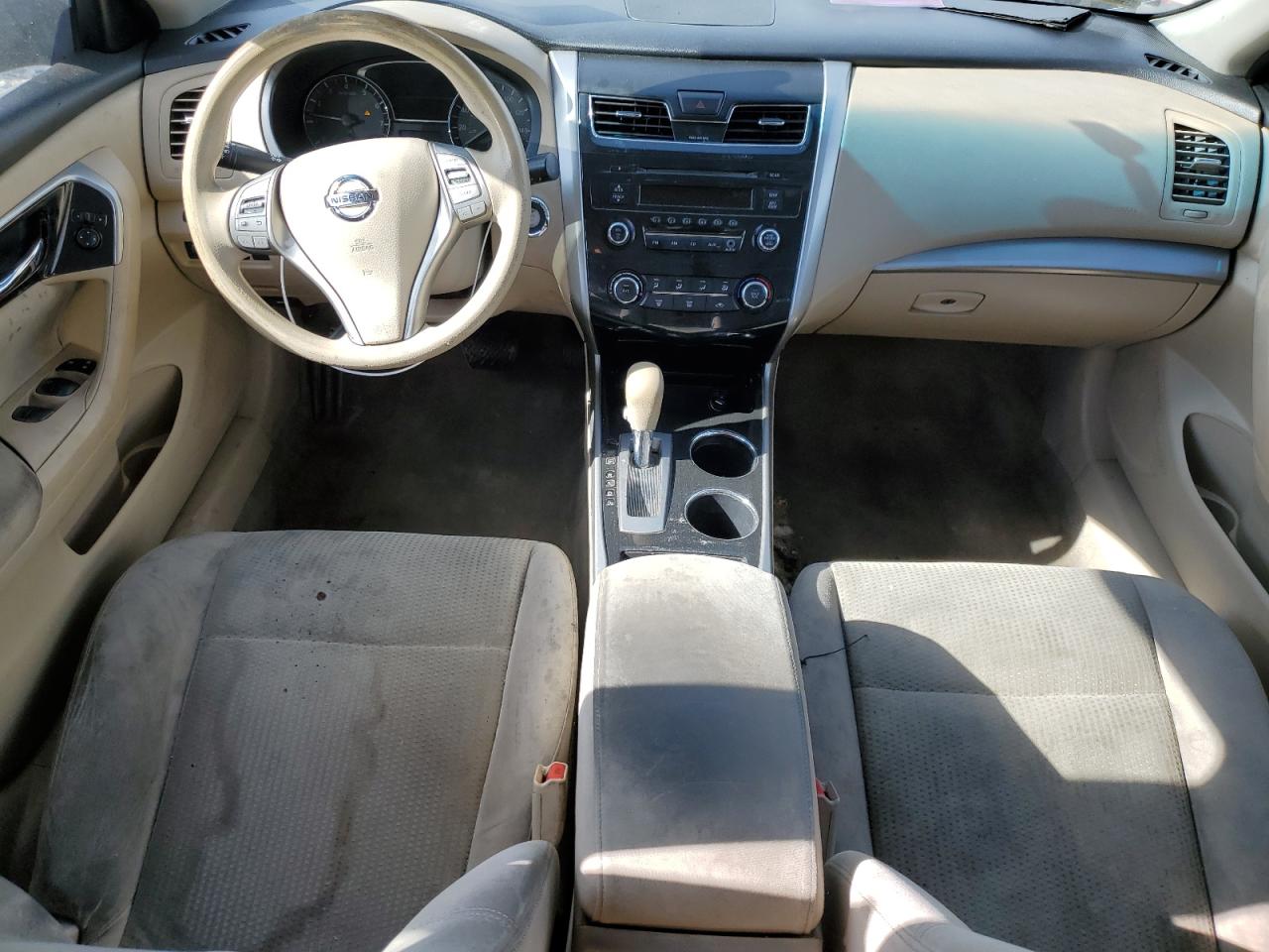2014 Nissan Altima - Image 8