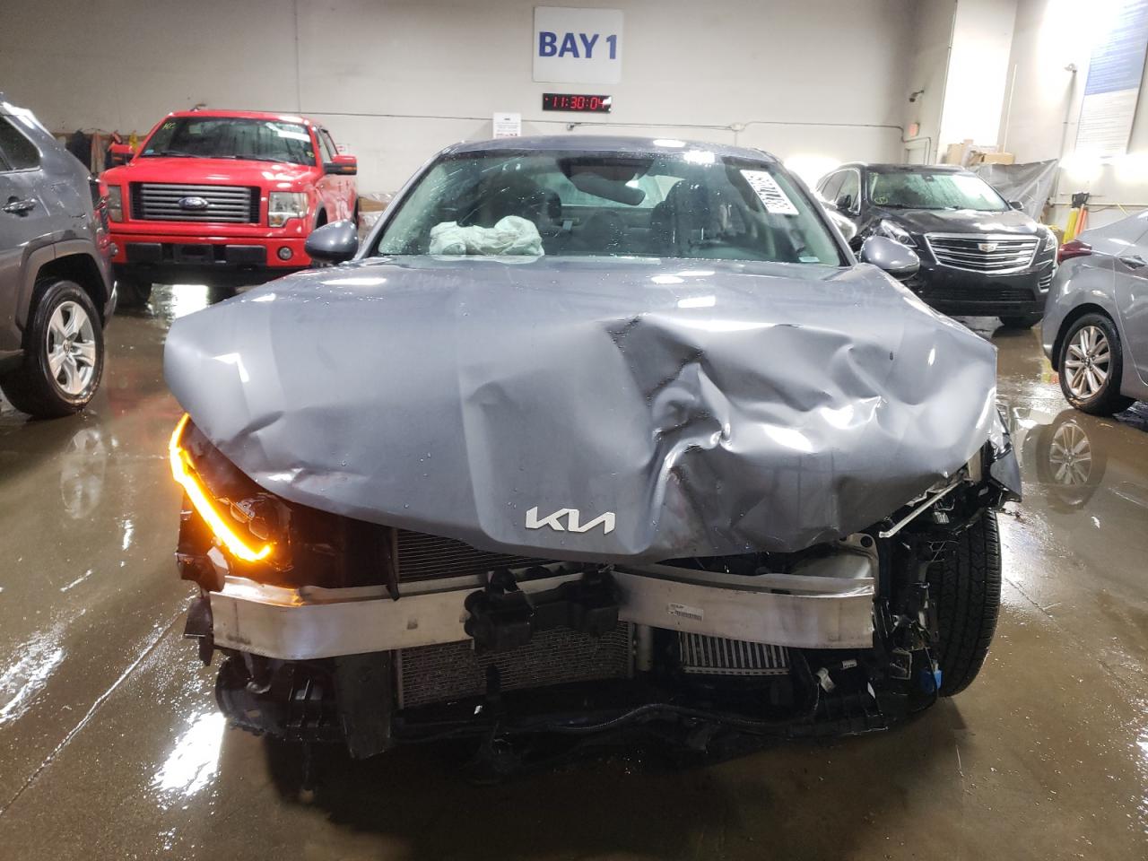 2023 Kia K5 - Image 5