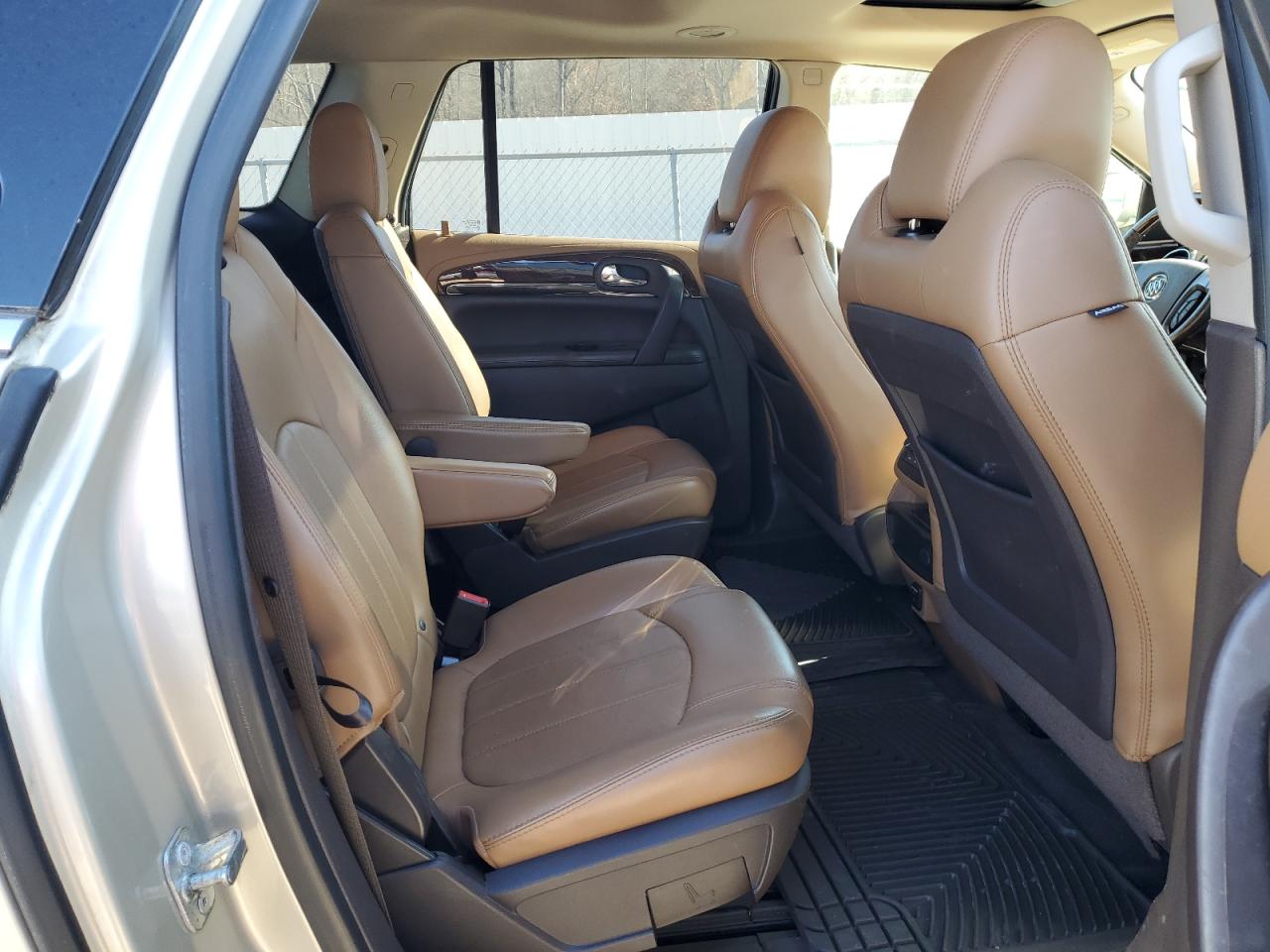 2016 Buick Enclave - Image 11