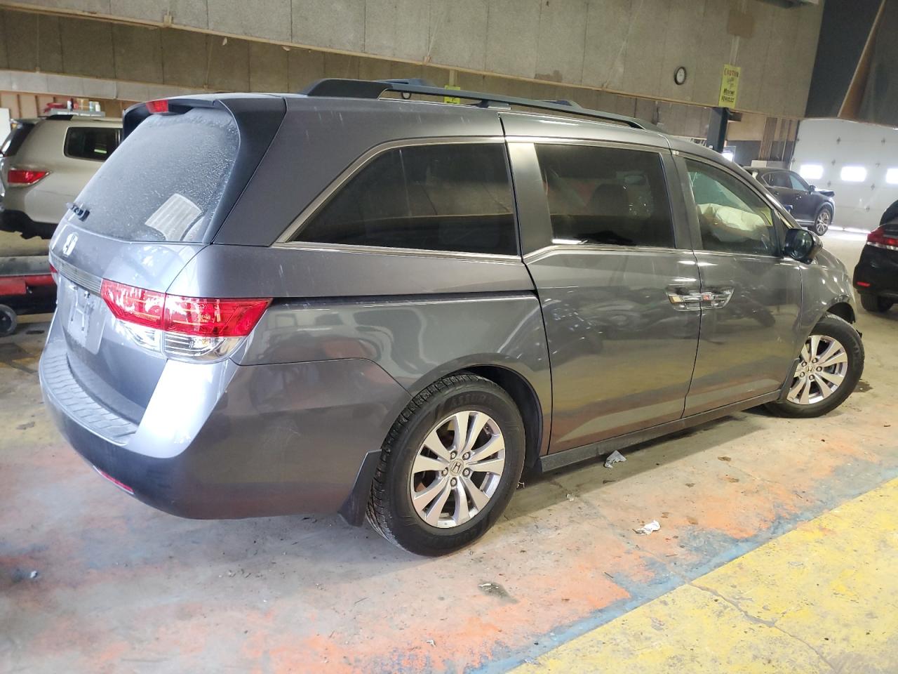 2014 Honda Odyssey - Image 3