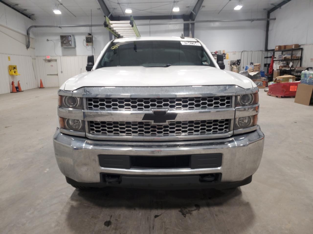 2019 Chevrolet Silverado - Image 5