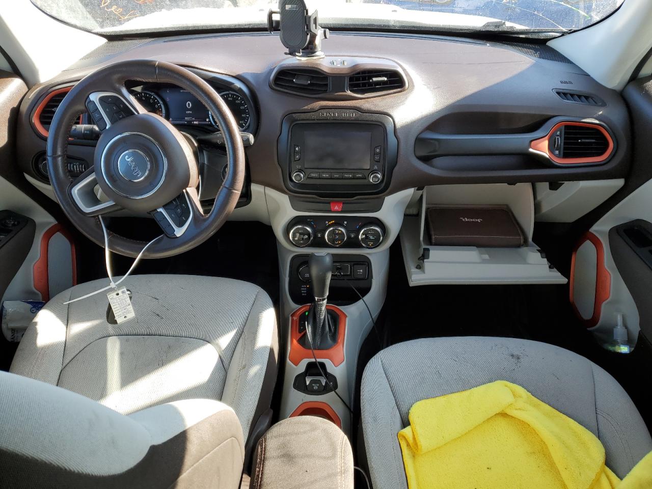 2017 Jeep Renegade - Image 8