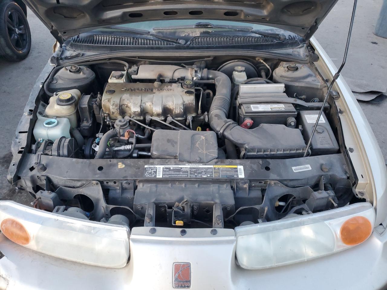 2002 Saturn SL - Image 12