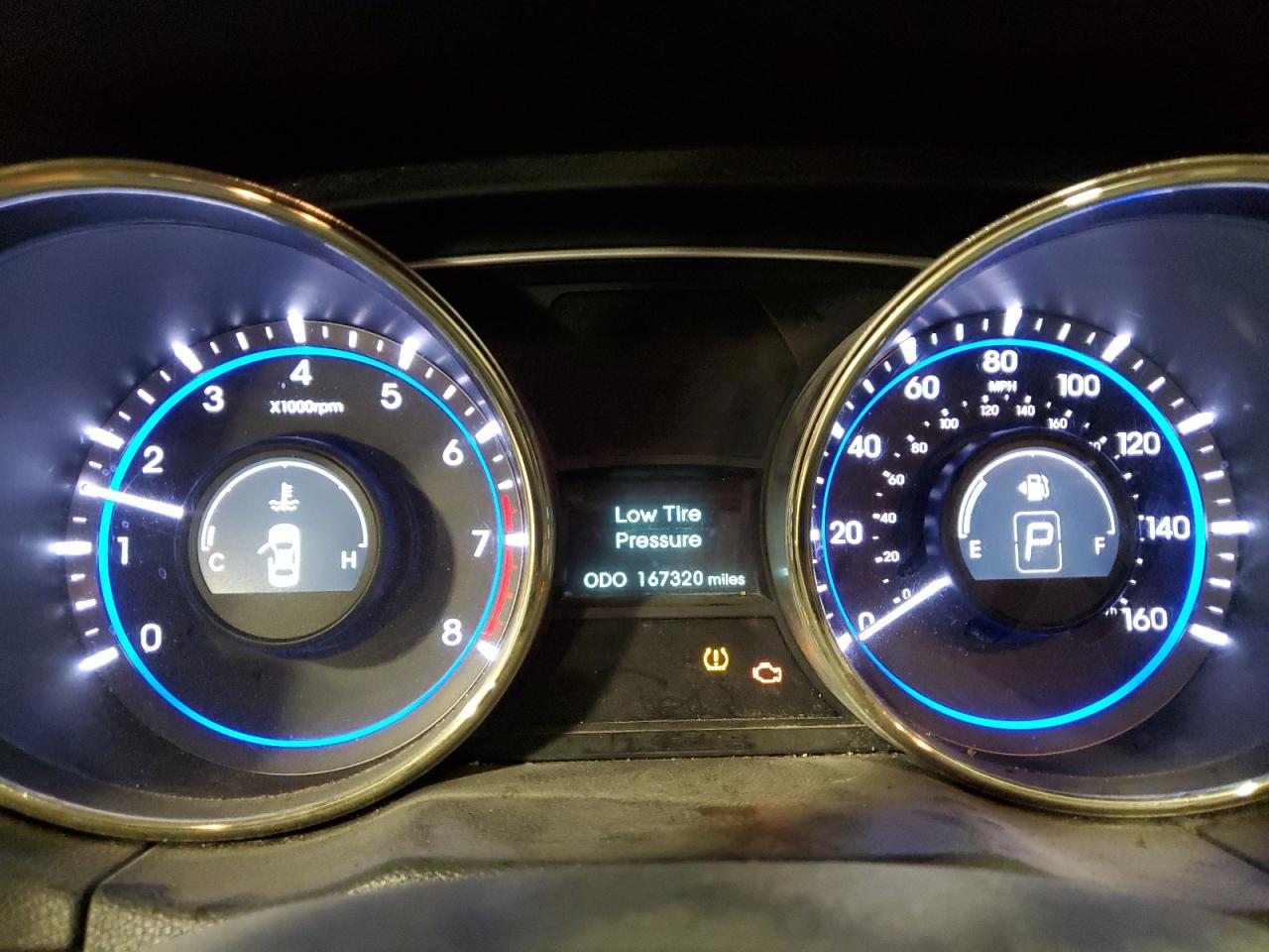 2011 Hyundai Sonata - Image 9