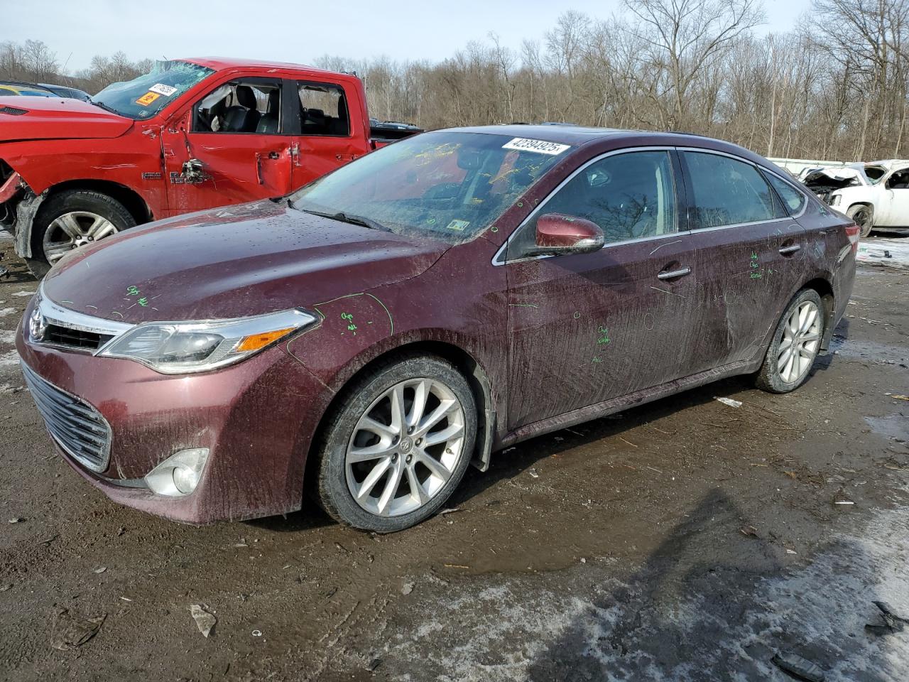 2014 Toyota Avalon - Image 1