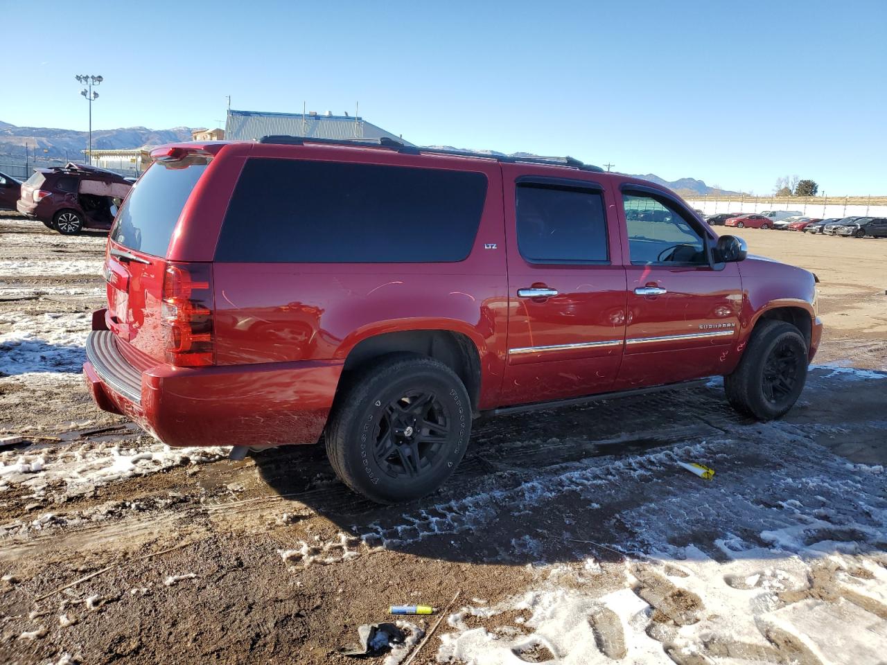 2014 Chevrolet Suburban - Image 3