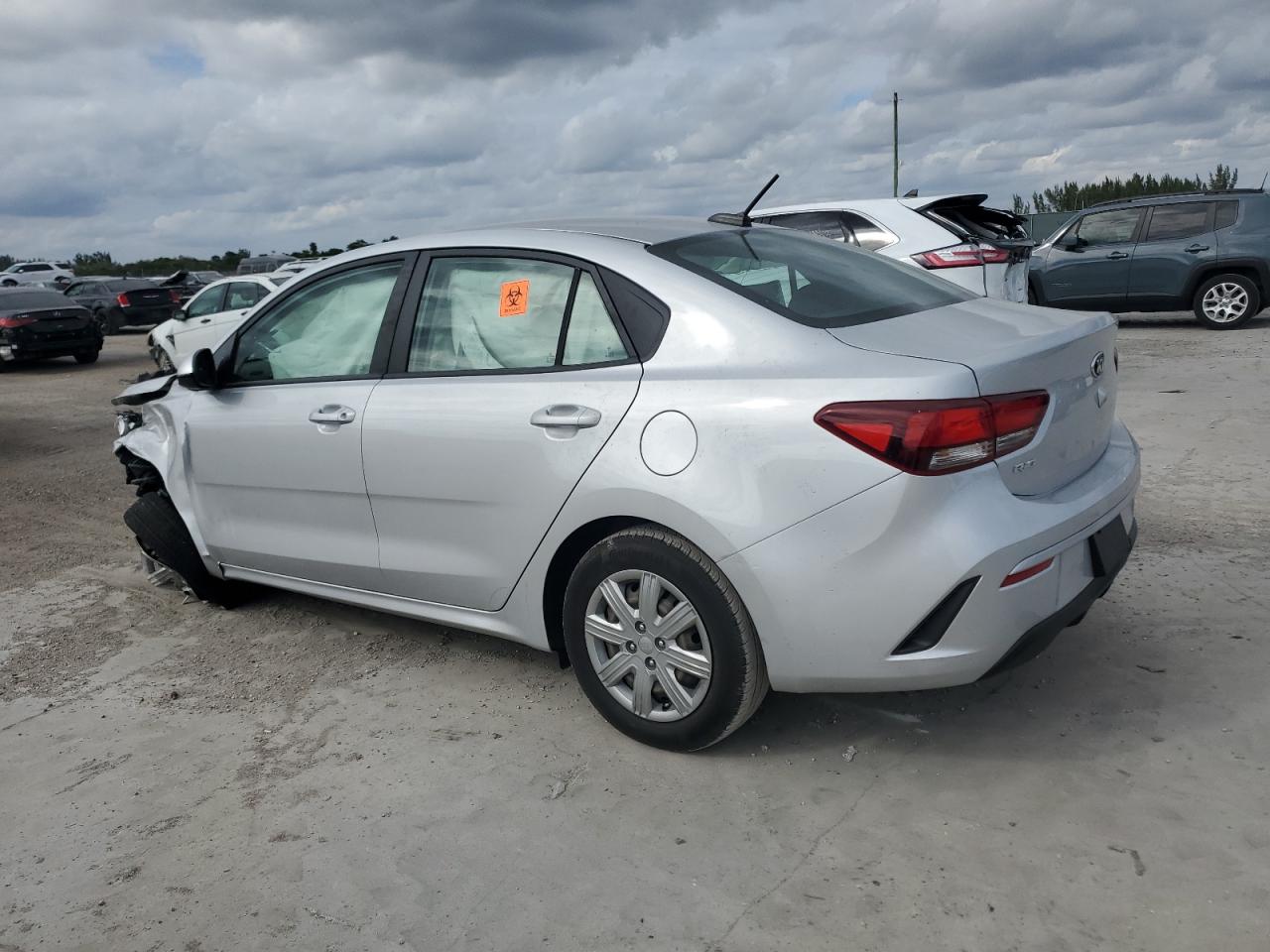 2021 Kia Rio - Image 2