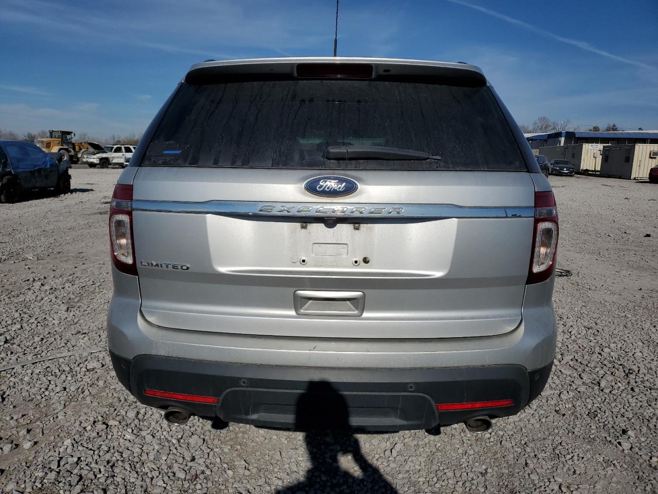 2015 Ford Explorer - Image 6