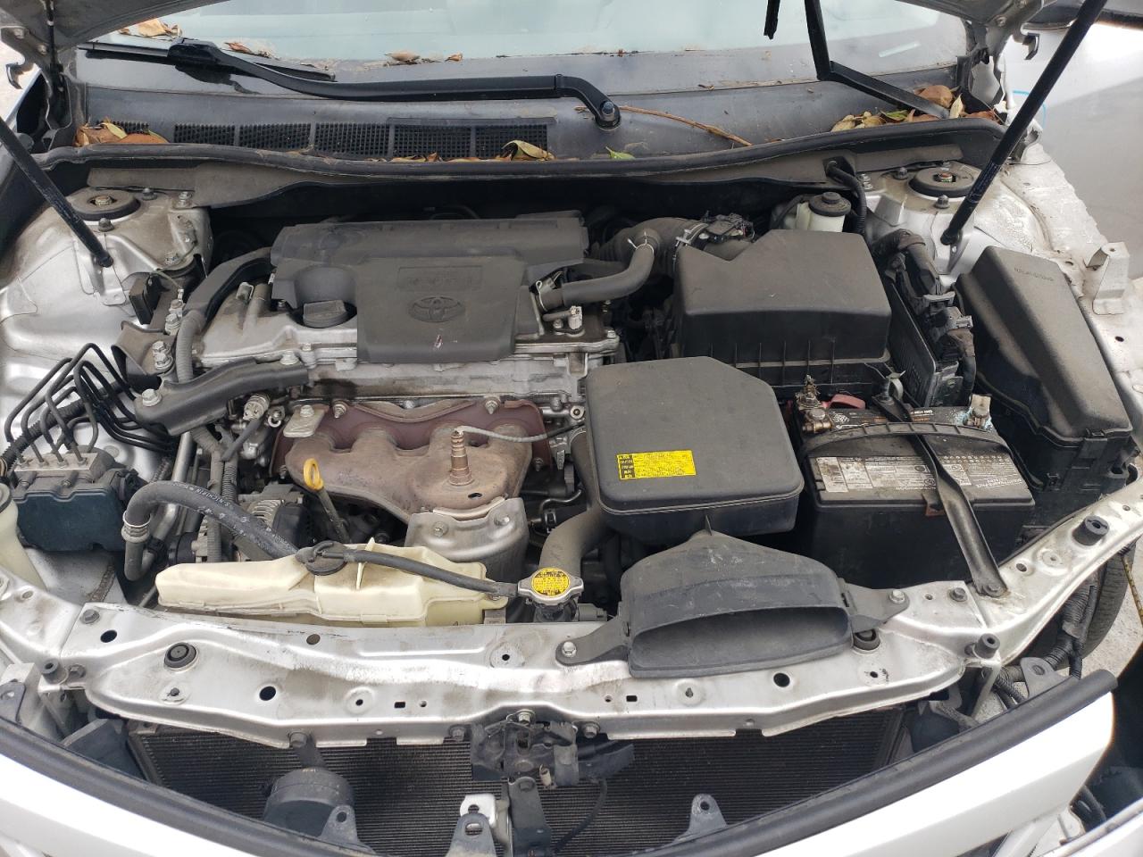 2012 Toyota Camry - Image 11