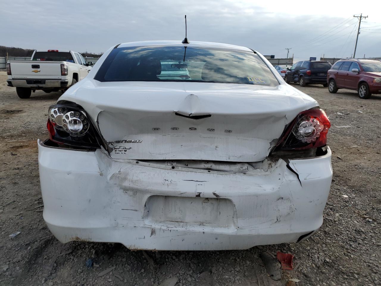 2014 Dodge Avenger - Image 6