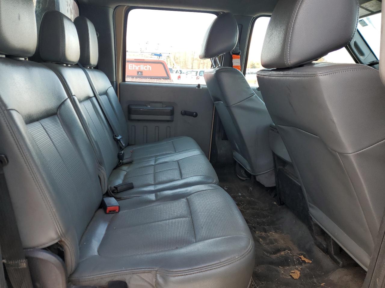 2013 Ford F450 - Image 10