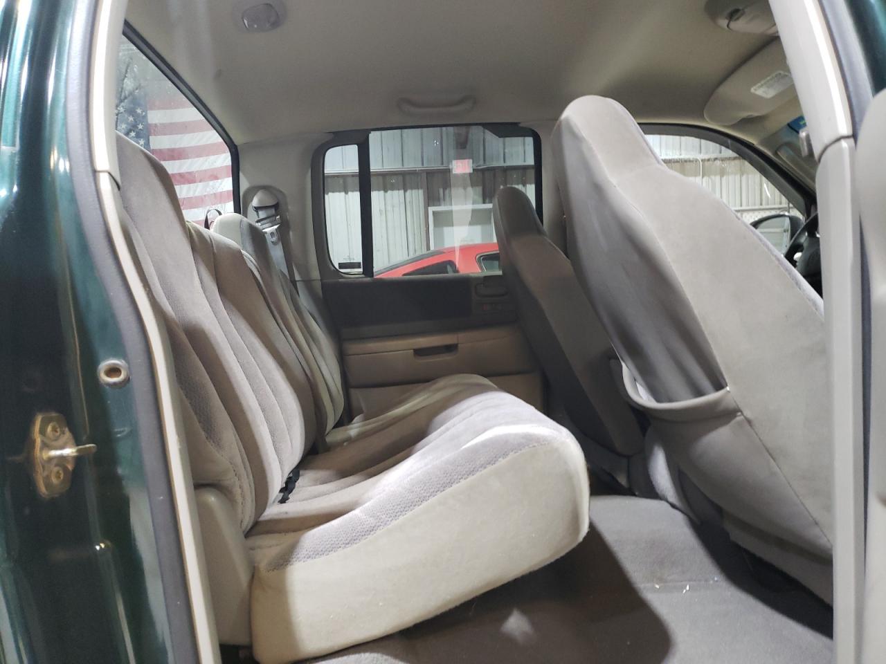 2001 Dodge Dakota - Image 10