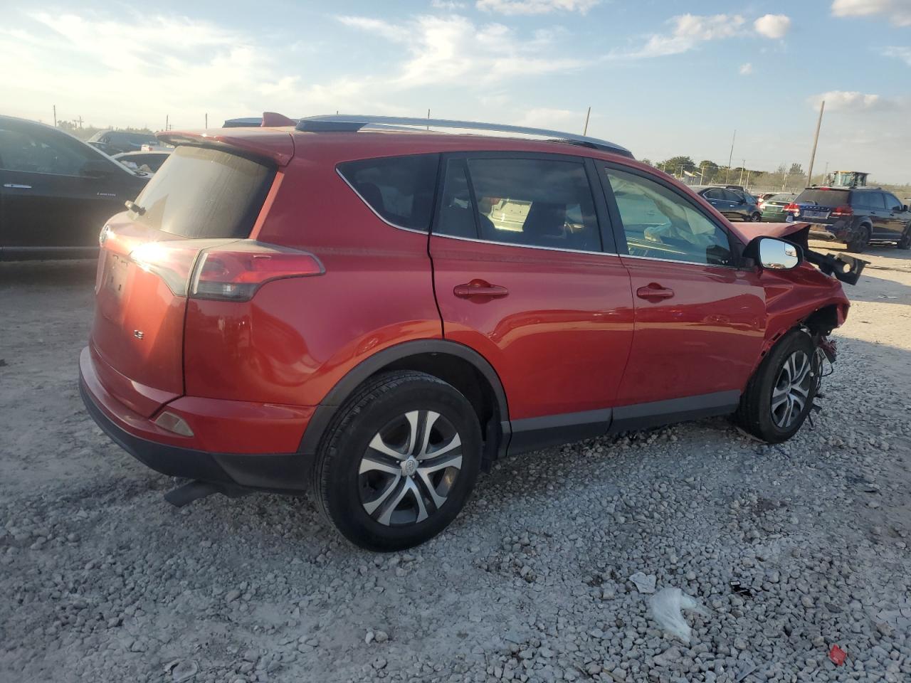 2017 Toyota RAV 4 - Image 3