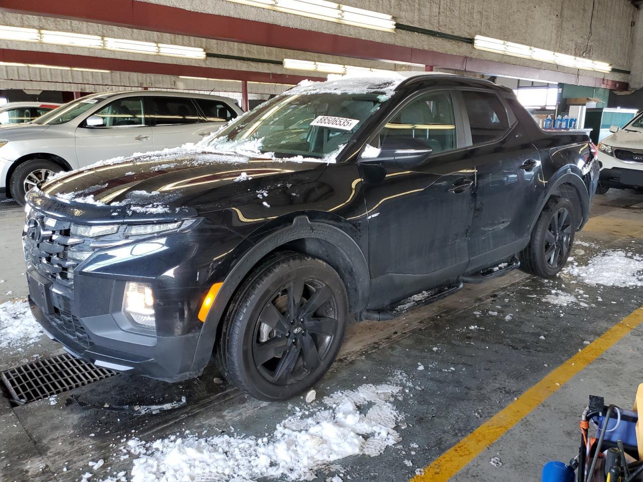 2023 Hyundai Santa Cruz - Image 1
