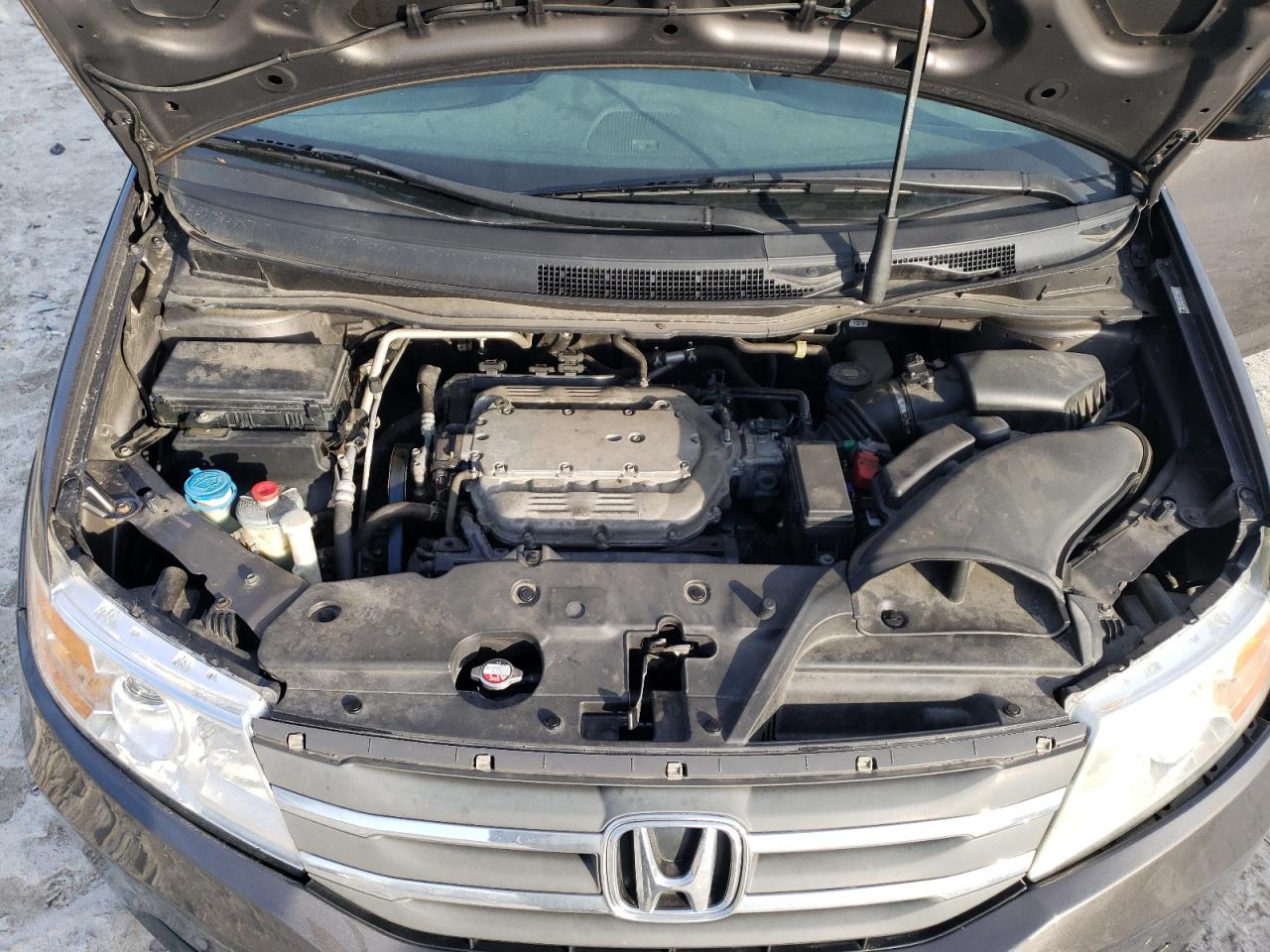 2013 Honda Odyssey - Image 14