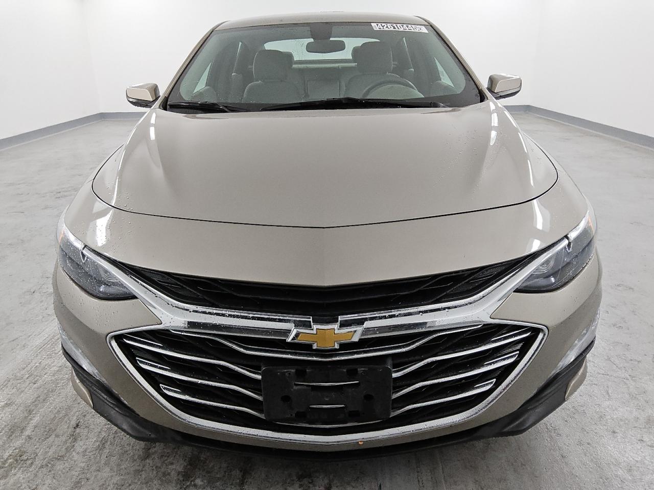 2022 Chevrolet Malibu - Image 5
