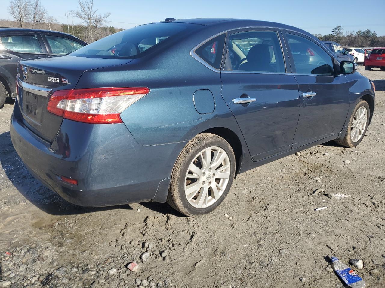 2015 Nissan Sentra - Image 3