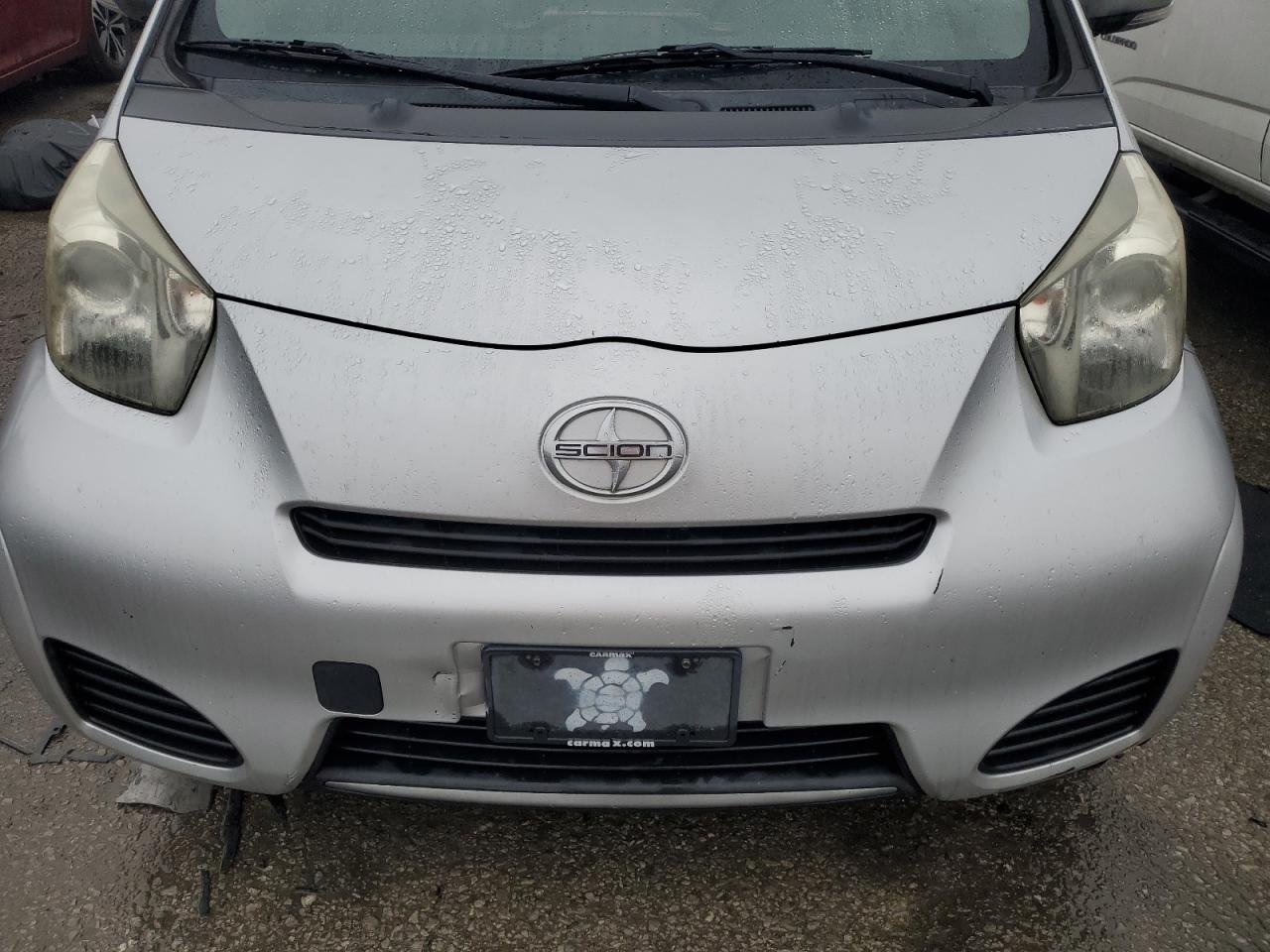 2013 Toyota iQ - Image 12