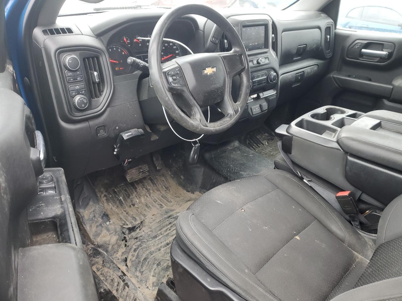 2022 Chevrolet Silverado - Image 8