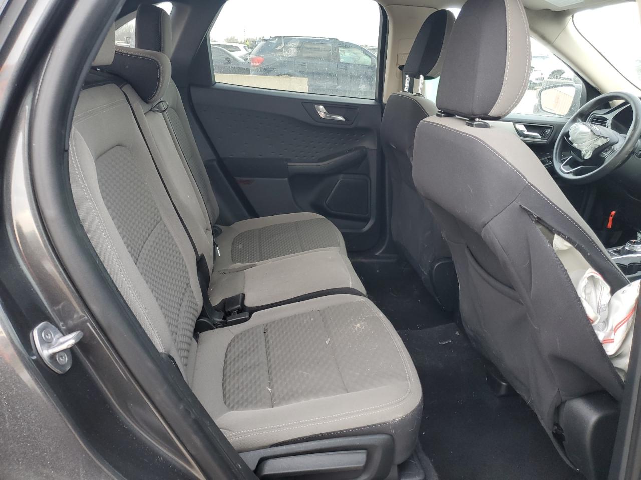 2020 Ford Escape - Image 10