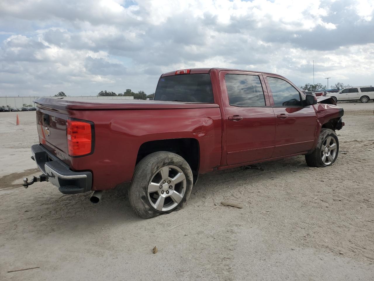 2017 Chevrolet Silverado - Image 3