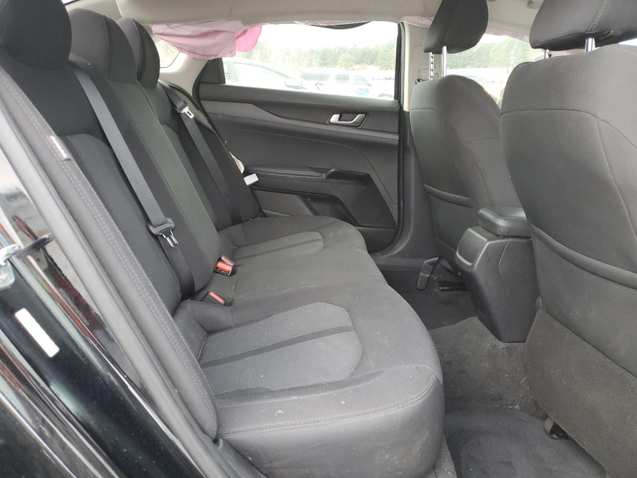 2021 Kia K5 - Image 11