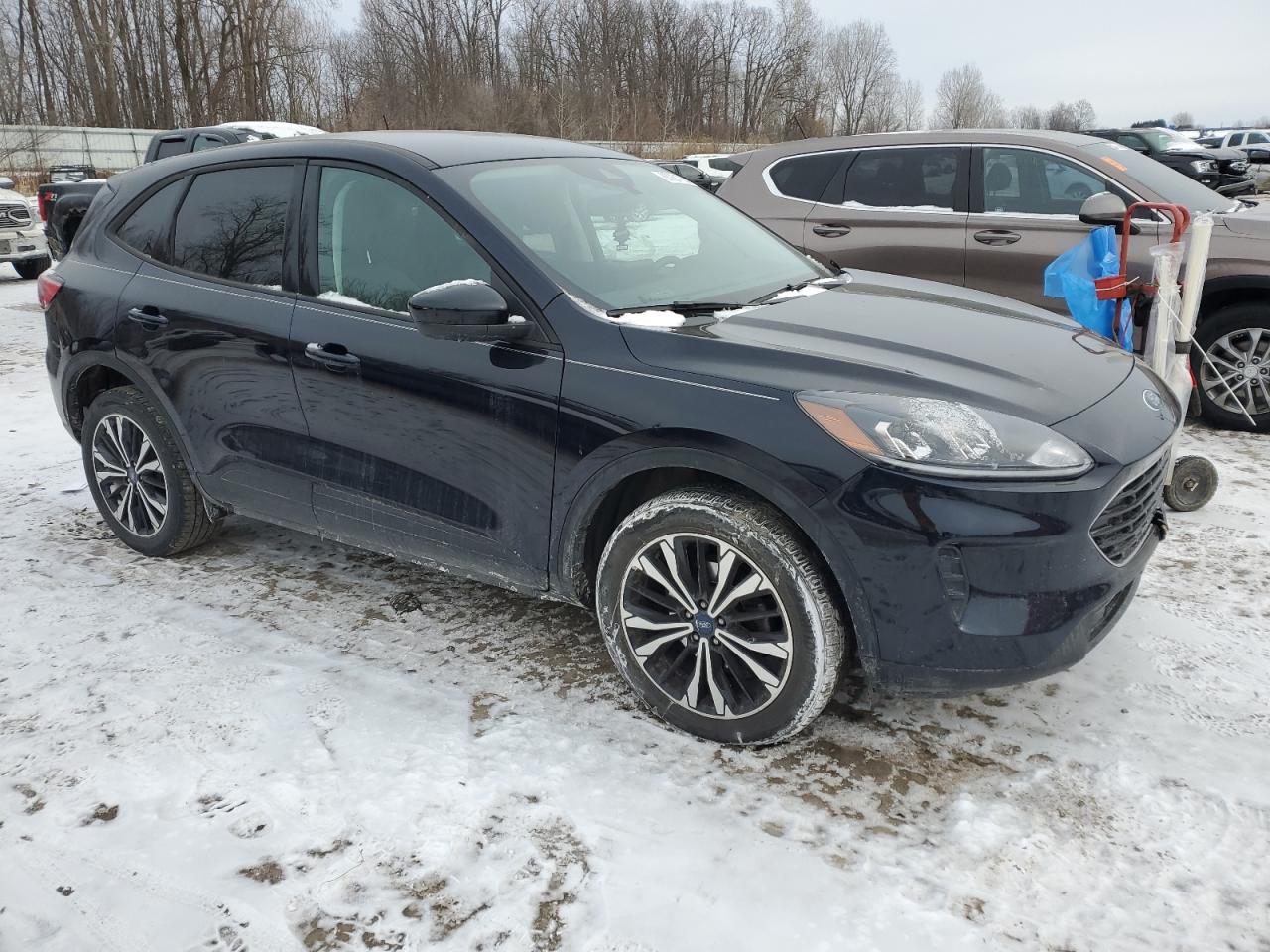 2021 Ford Escape - Image 4