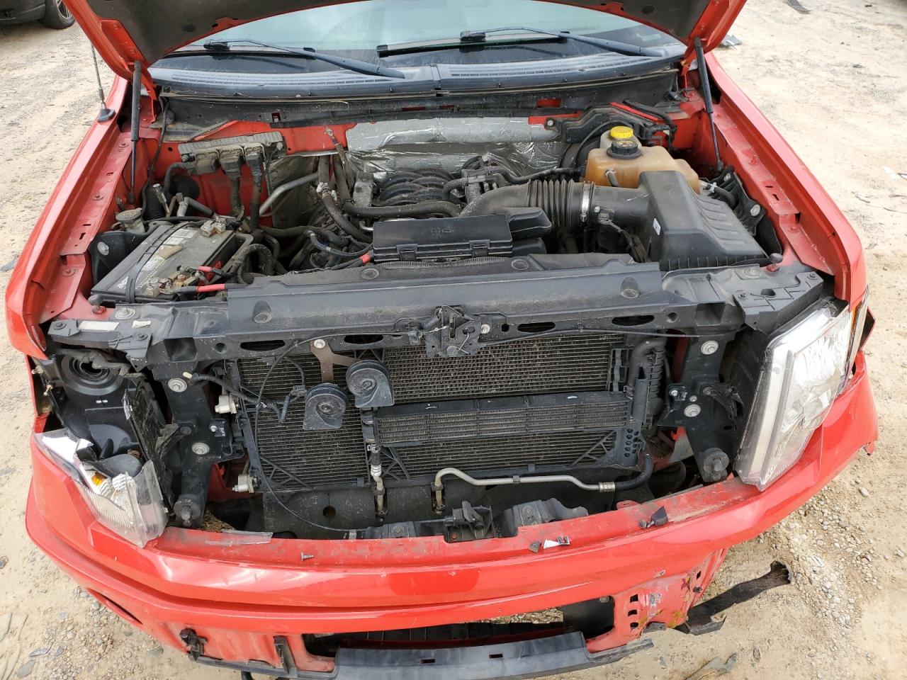 2014 Ford F-150 - Image 13